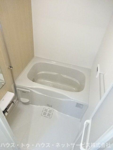 シャイニーの浴室