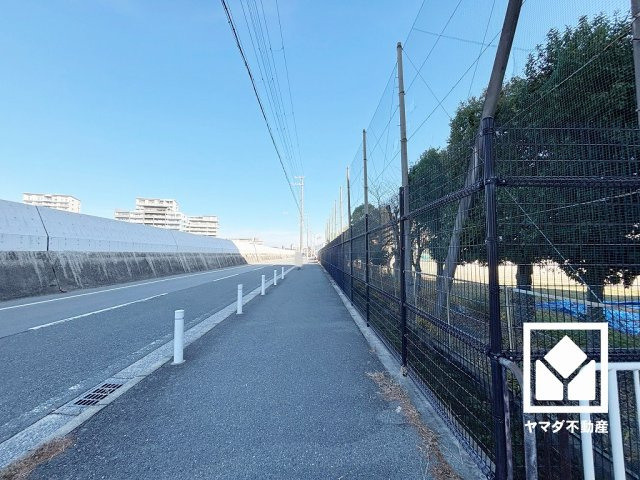 武庫川はなのまち30号棟の周辺