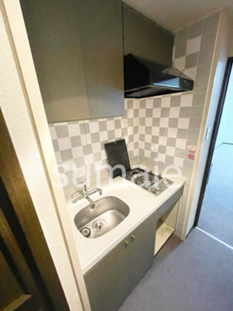 ライオンズプラザ大宮第２のキッチン|明るいキッチンです。