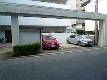 ダイアパレス堺町の駐車場