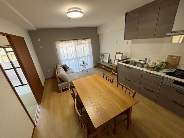 ダイアパレス堺町の居間・リビング