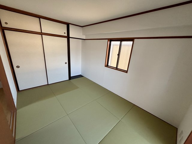 ダイアパレス堺町の和室