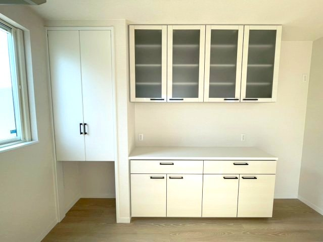 佐伯区屋代3丁目　№34893のその他|パントリー・
カップボード付き