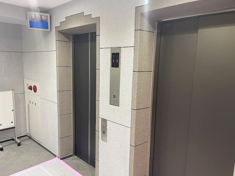 室町スカイハイツの外観