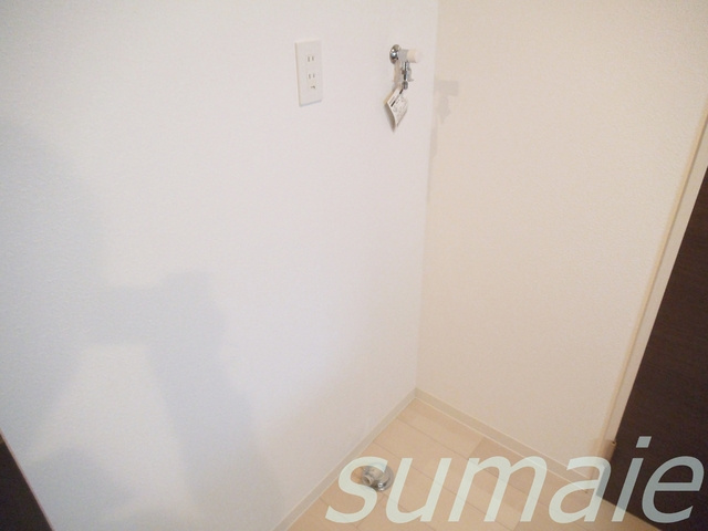 コローナ赤羽の設備|室内洗濯機置き場です