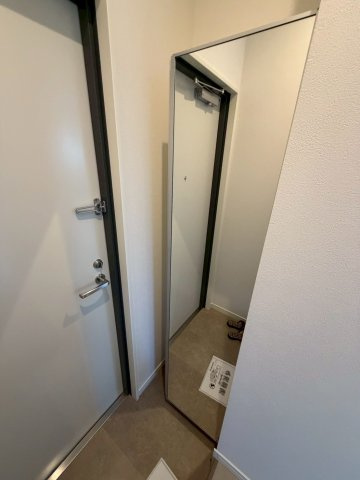 ELEGANTE宝塚の玄関