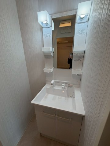 ELEGANTE宝塚の洗面所