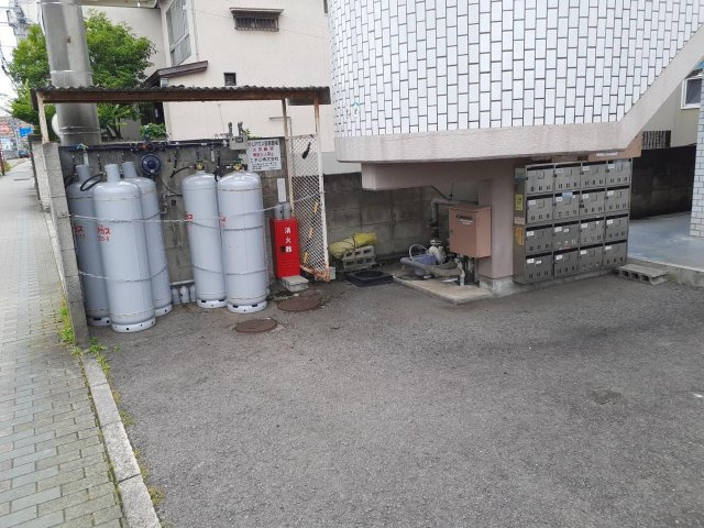 湯渡ハイツ　一棟売り