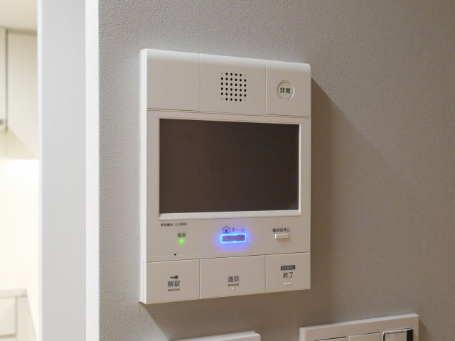 オーベル目白アヴァンタージュのセキュリティ|オーベル目白アヴァンタージュ：来客時も安心のＴＶモニター付きインターホン付き♪