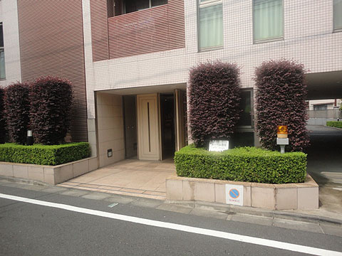 オーベル目白アヴァンタージュのエントランス|オーベル目白アヴァンタージュ：山手線「目白」駅徒歩８分！