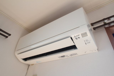 【設備】 | エターナルG | リビングにあるエアコンです♪