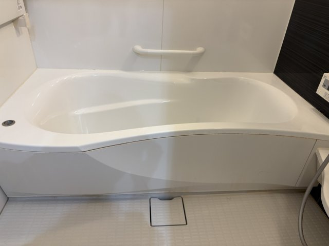 ６６７０５　岐阜市茜部新所中古戸建の浴室