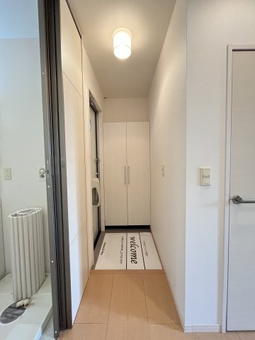 ルポルトボヌールの玄関