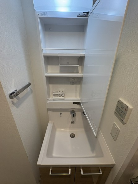 グランカーサ住吉Ⅲの洗面所