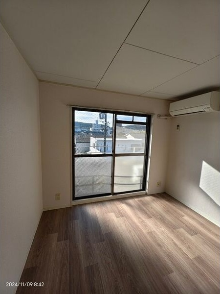 ヴァンベール植田の洋室