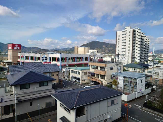 チュリス緑ヶ丘　静岡市駿河区緑ヶ丘町の展望|目の前が開けているのでストレスを感じない眺望です。