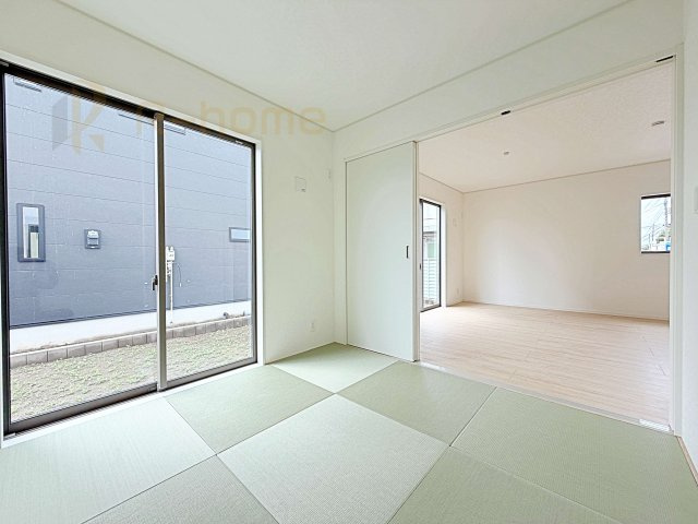 東茨城郡茨城町長岡第4　新築戸建て　1号棟の和室|フローリングより衝撃が少ない和室は、ご両親のお部屋やキッズスペース、客間としても活用頂けます。