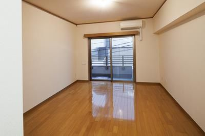 ＳＵＮ恵比寿の洋室