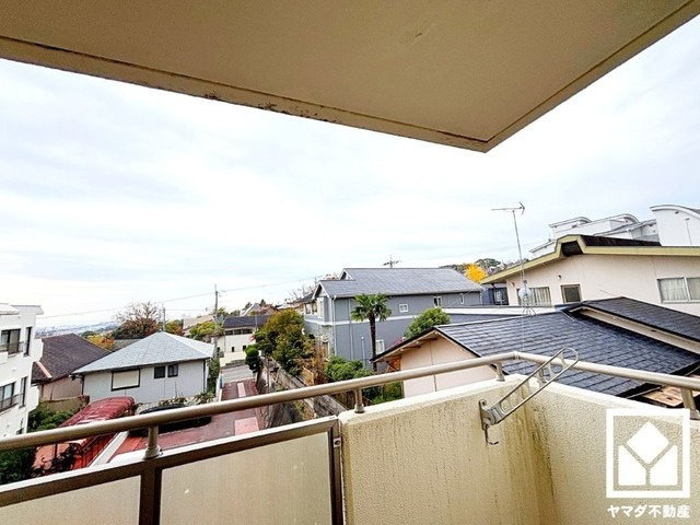 メゾンドール苦楽園のバルコニー