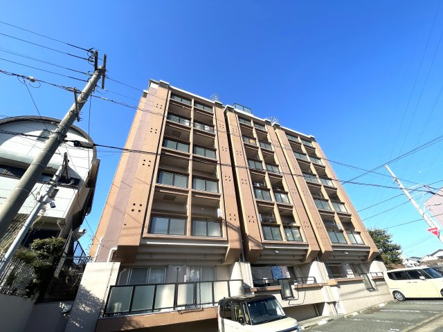 サングレート長尾の外観|綺麗に整備されている外観です☆