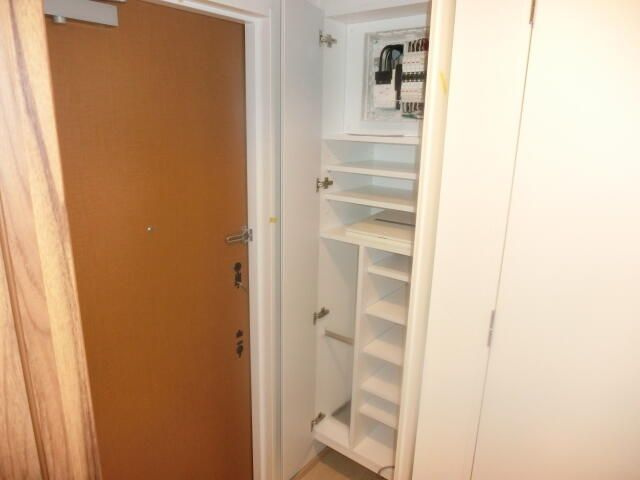 コートヒル本郷の収納