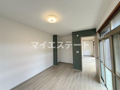 【洋室】 | 松江町戸建