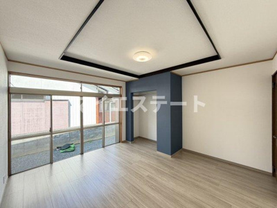 【洋室】 | 松江町戸建