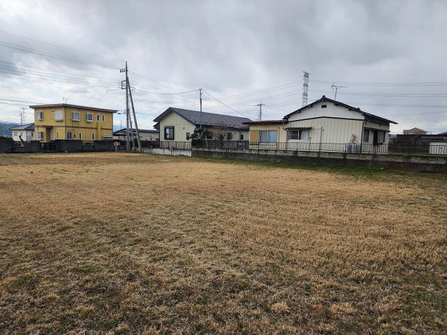 高崎市南新波町売土地の外観