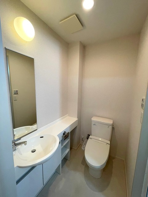 カーサ　デ　セレソのトイレ|バス・トイレ別