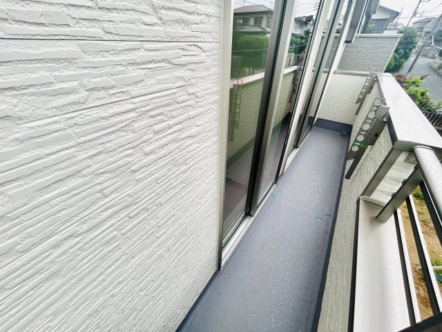 千葉市稲毛区宮野木町１５５１番のバルコニー
