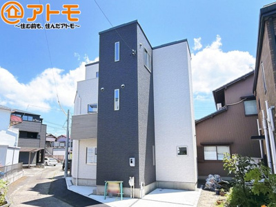【外観】 | 葵区古庄六丁目8期　新築戸建　全1棟 | スタイリッシュな外観は毎日の帰宅が楽しみになりますね♪