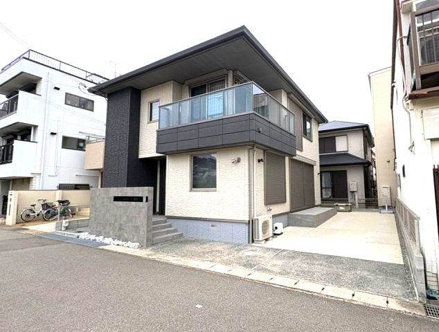 上河原通4丁目の外観|駐車も楽々　前面６ｍ道路に面した住まい
