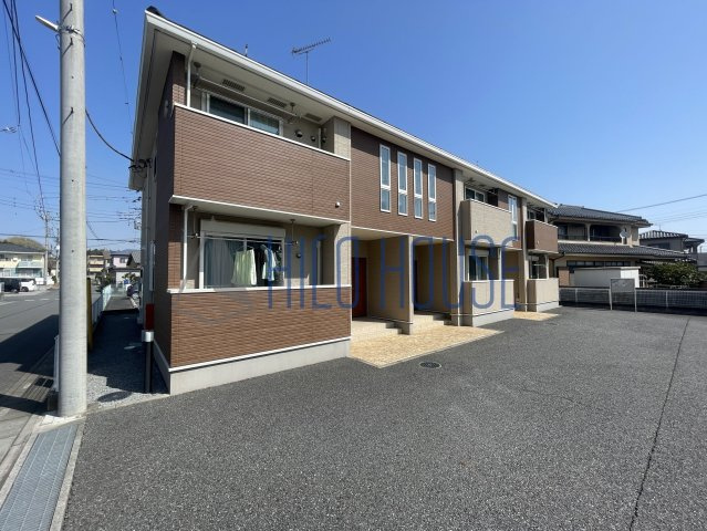 ブライト・ヒルサイドＢ