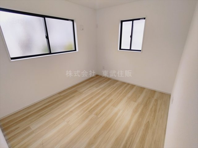 【子供部屋】 | ふじみ野市亀久保２期　全１棟 | 洋室4.8帖、お子さんのお部屋にいかがでしょうか