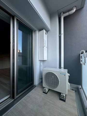リヴシティ泉　名古屋市賃貸　仲介手数料無料のバルコニー
