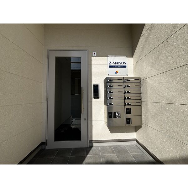 ジーメゾン清須アウラのセキュリティ|同シリーズの内装写真となります