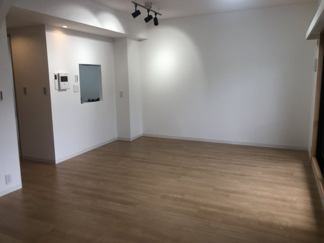 【居間・リビング】 | パーク・エステート博多☆仲介手数料無料☆