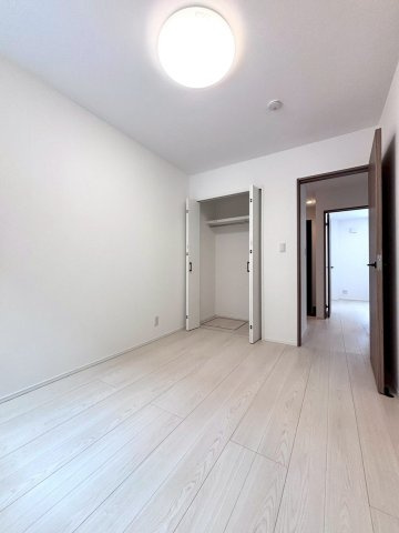 澄川4条9丁目　新築戸建の洋室