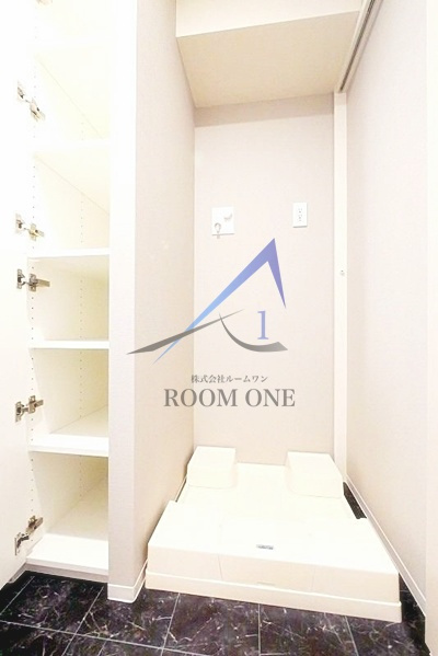 デュオステージ大山の設備|洗濯機置き場です。