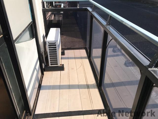 ブランドール木滝Bのバルコニー|南向きのベランダで