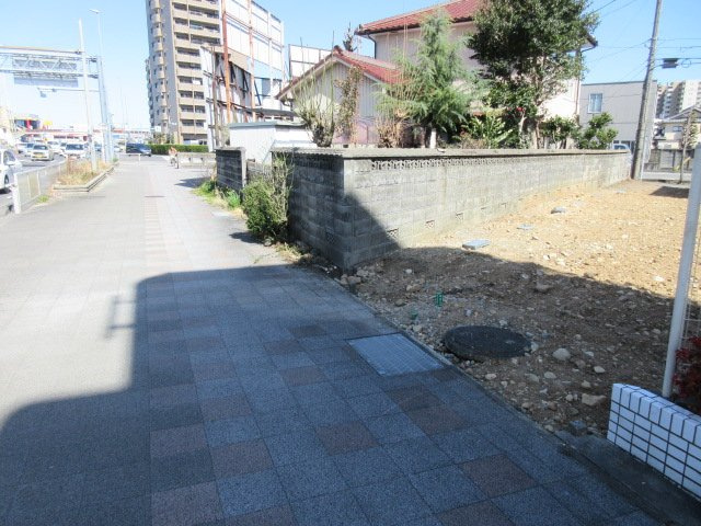 　☆ 春日井市大和通一丁目 ☆の前面道路含む現地写真