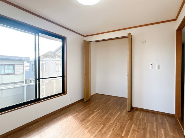 リフォーム済中古戸建　大垣市笠木町　昭和62年築の洋室