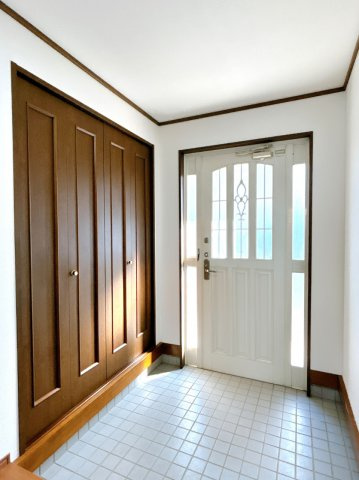 リフォーム済中古戸建　大垣市笠木町　昭和62年築の玄関