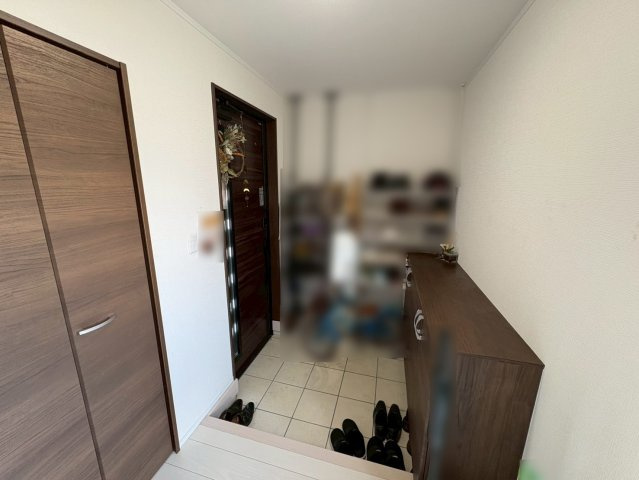 中古戸建　不破郡垂井町　令和4年築の洋室