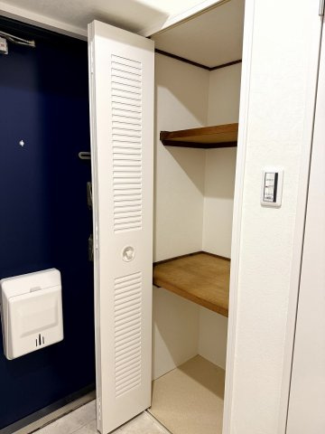 明石土山駅前スカイハイツB棟の収納