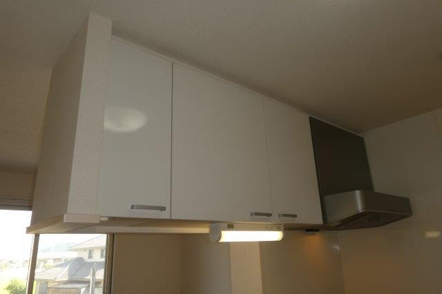 プロムナード三宅のキッチン|キッチン上収納