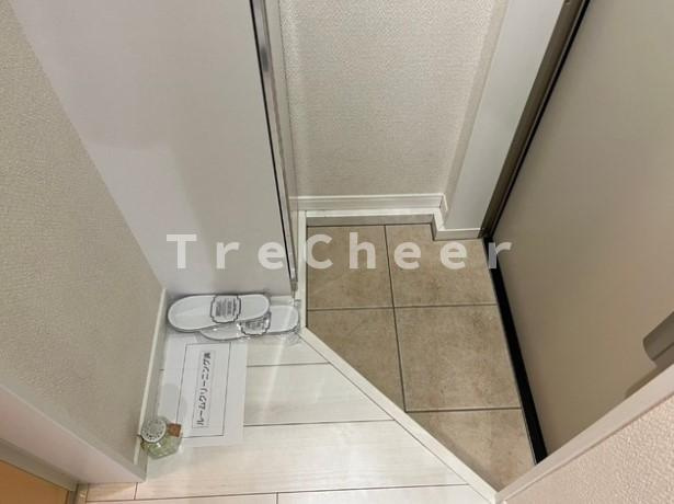 セレンディピティ田端の玄関