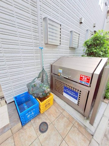 ミルクリスタル杉並のその他共用部分|★入居者専用ゴミストッカー★