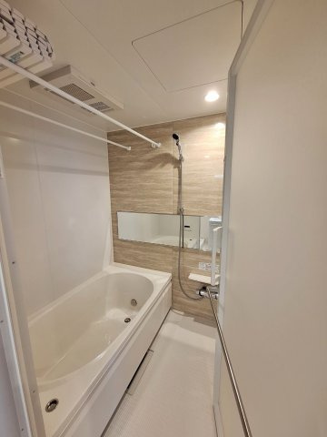 ミルクリスタル杉並の浴室|★浴室一坪サイズ♪追焚・浴室乾燥機付きバス★