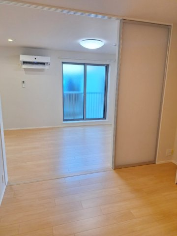 ミルクリスタル杉並の居間・リビング|★オールフローリング★